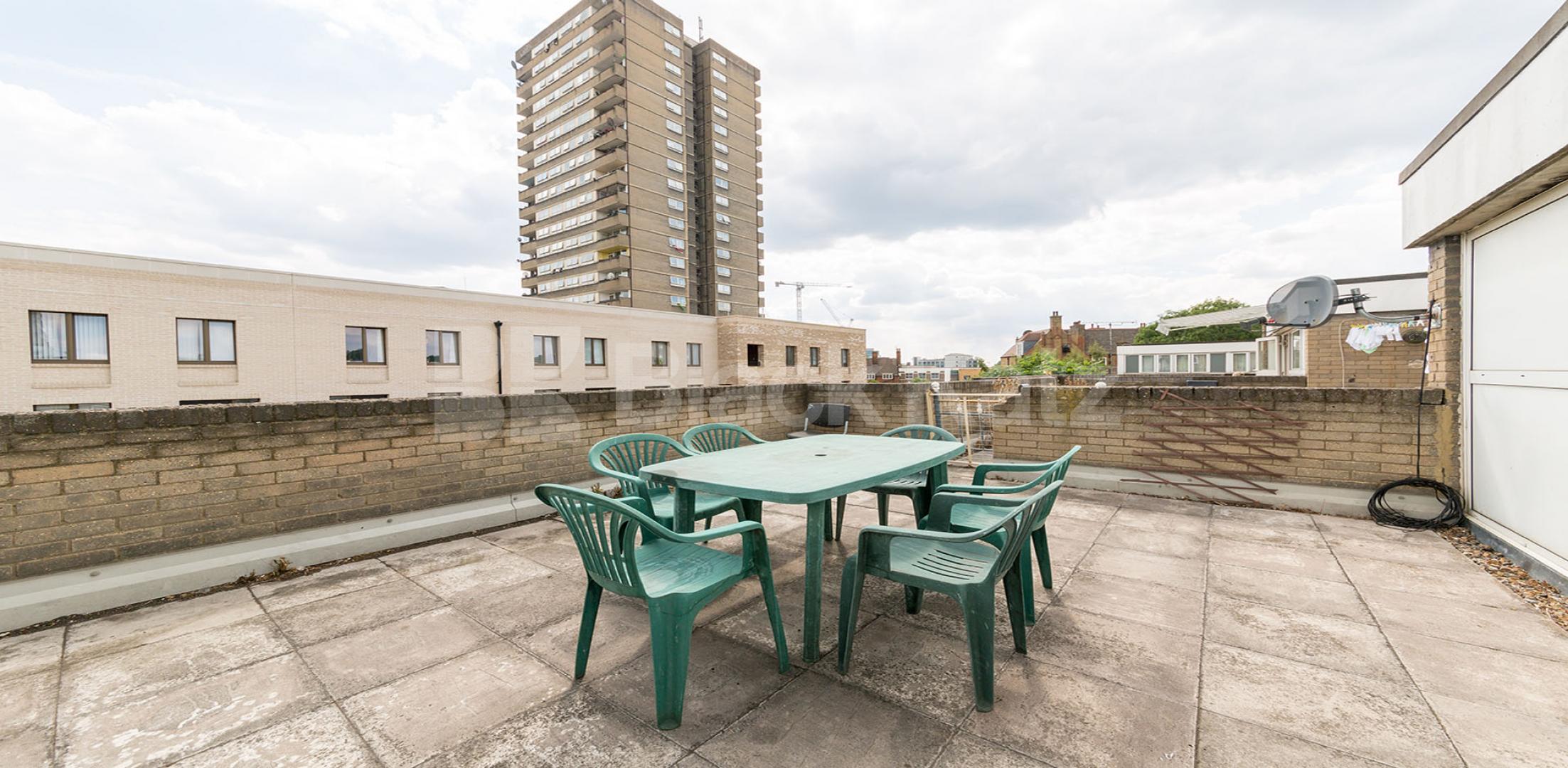 Modern recently refurbished 3 bed in Ladbroke Grove Shalfleet Drive, LADBROKE GROVE